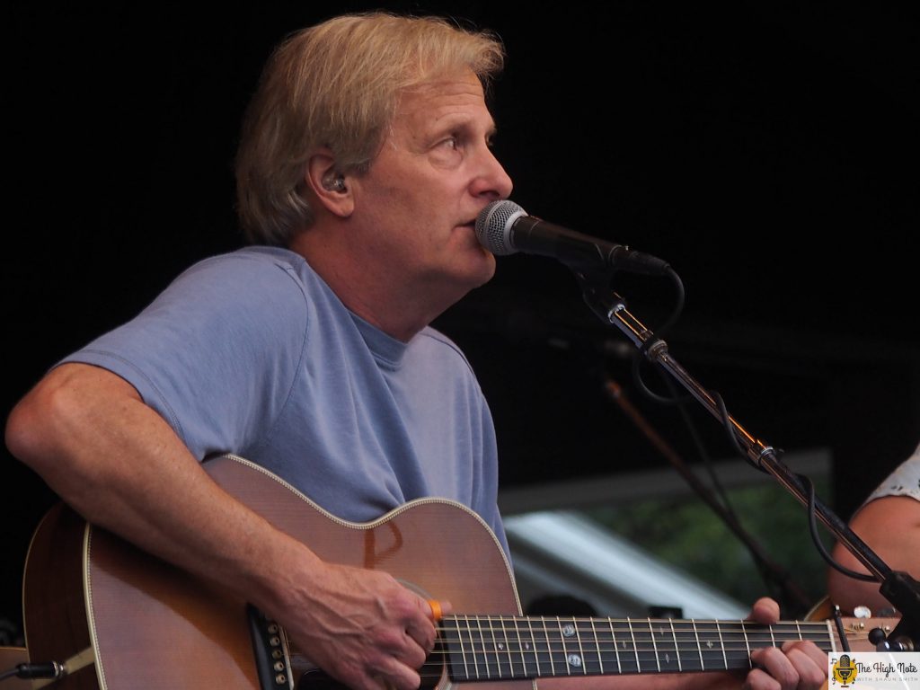 Jeff Daniels performs at the 57th annual Philadelphia Folk Festival Shaun R Smith - The High Note