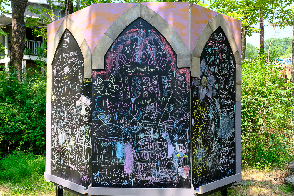 A chalkboard artwork installation at the 61st annual Philadelphia Folk Festival (Shaun R. Smith/ The High Note).