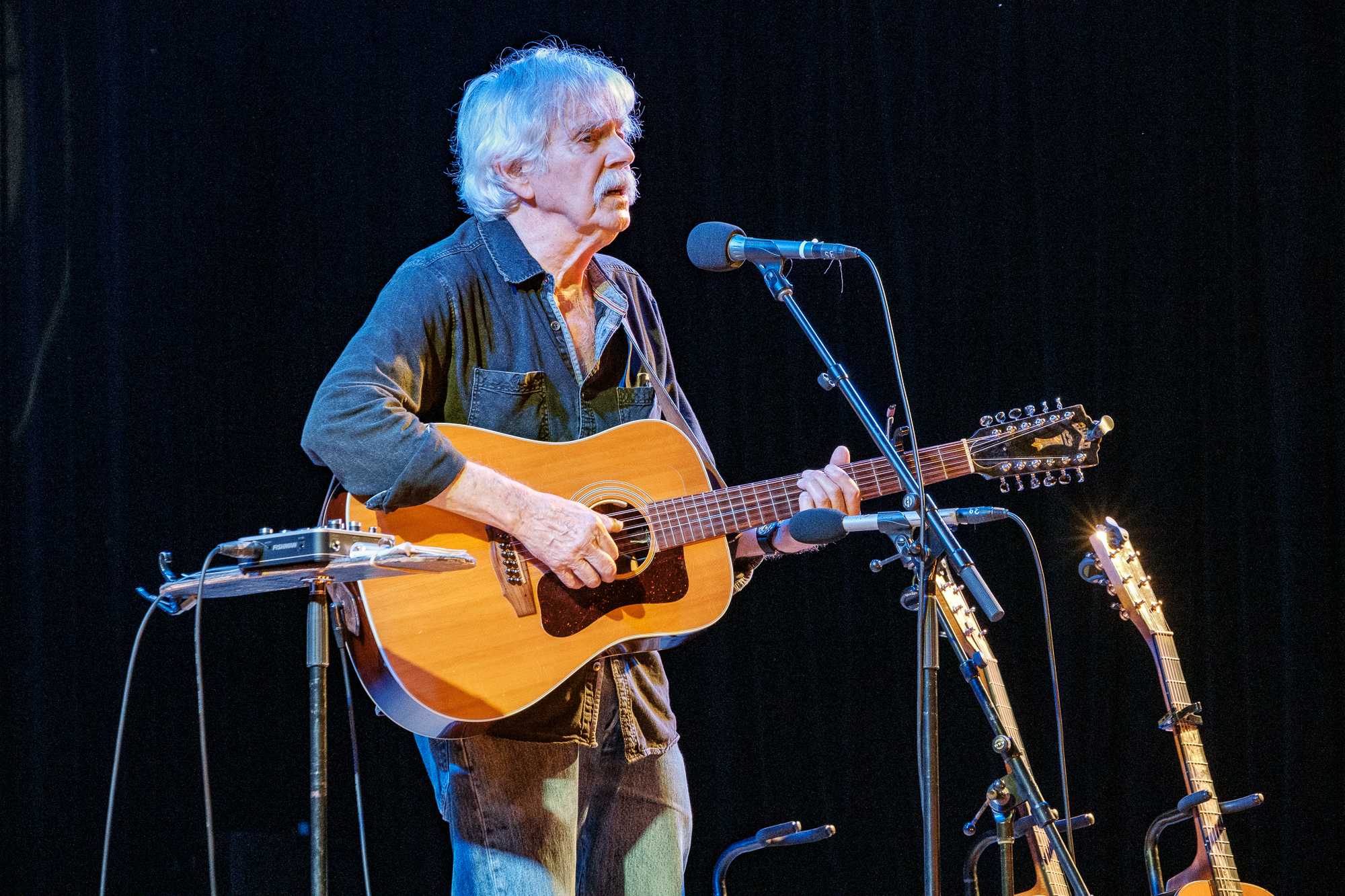 Tom Rush performs at the 63rd annual Philadelphia Folk Festival Saturday, Aug. 15, 2026 (Shaun R. Smith/ The High Note).