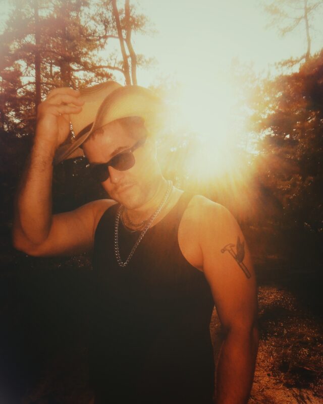 New Jersey based singer-songwriter Just Wiln